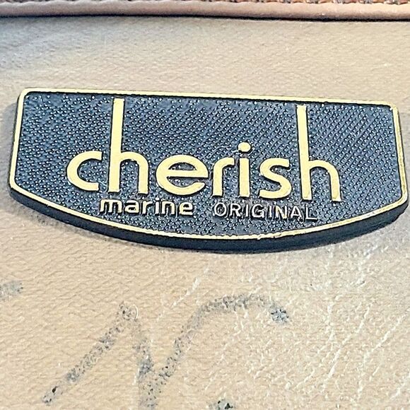 Cherish Leather Travel Bag - Picture 2 of 7